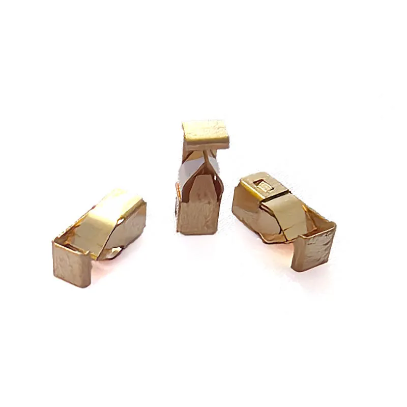 Nola iraultzen du abiadura handiko zigilatze moldeak metalezko fabrikazioa?